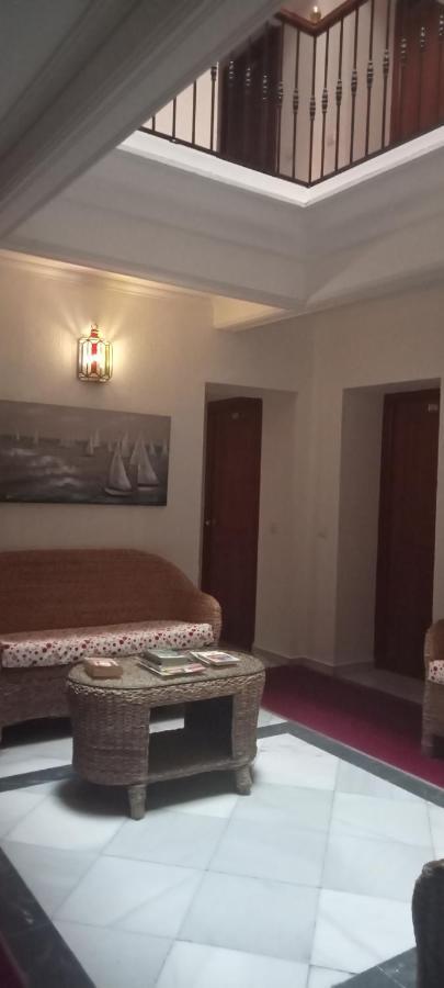 Hostal Bahia Cadiz Luaran gambar