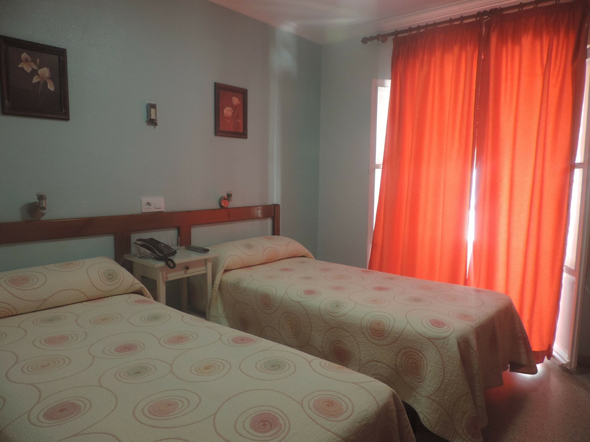 Hostal Bahia Cadiz Luaran gambar
