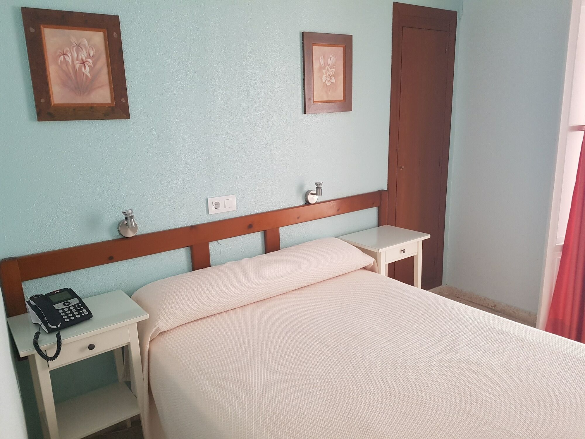 Hostal Bahia Cadiz Luaran gambar